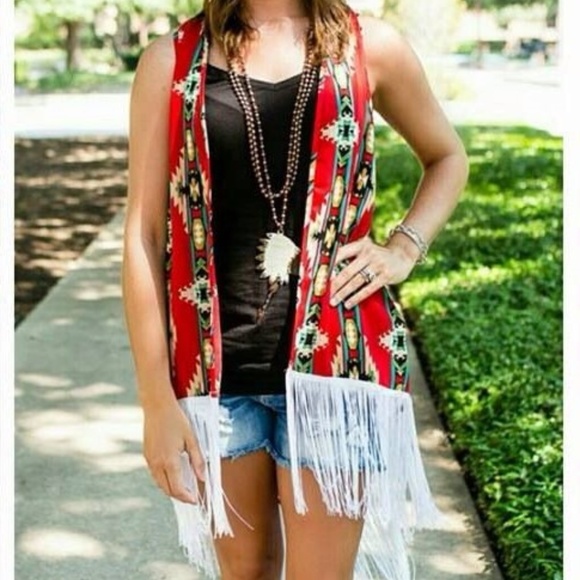 22nd By Binee Sweaters - ❗️⬇️Closing Closet⬇️❗️Red Aztec Kimono Vest Fringe